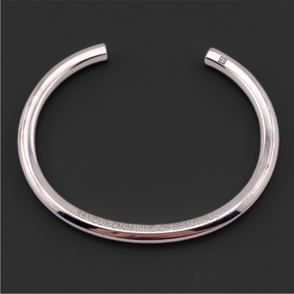 5/$20 Stella Valle Be Your Own Kind of Beautiful Silver Tone Bracelet